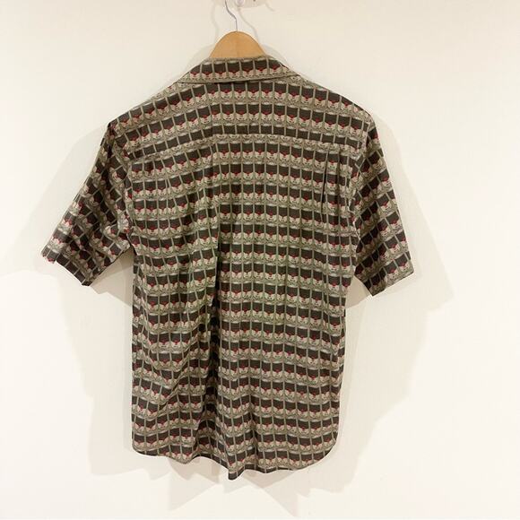 Iceberg Vintage Button Front Short Sleeve Shirt Men’s size M Soup Can Print - Picture 7 of 10